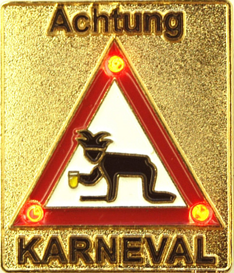 Nicht aus Versehen auf Karnevalisten treten